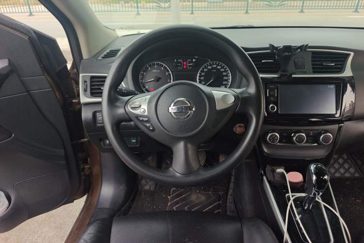 Used Nissan Sylphy 2016 1.6 XL CVT Deluxe Edition Steering Wheel