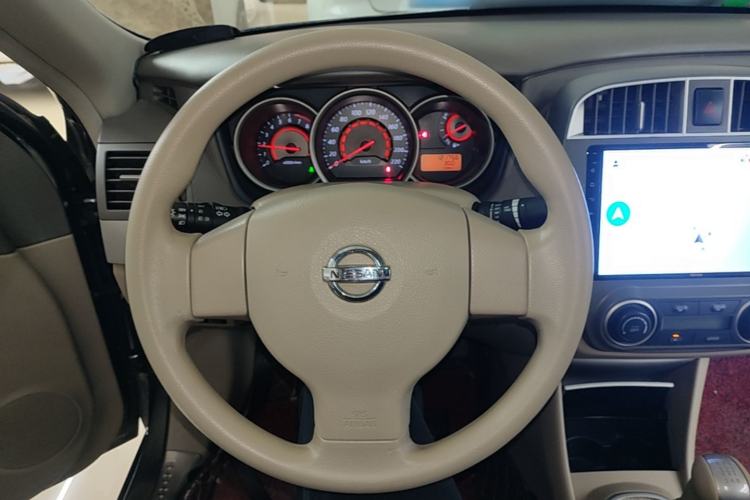 Used Nissan Sylphy 2016 Classic 1.6XE Manual Leading Edition Steering Wheel