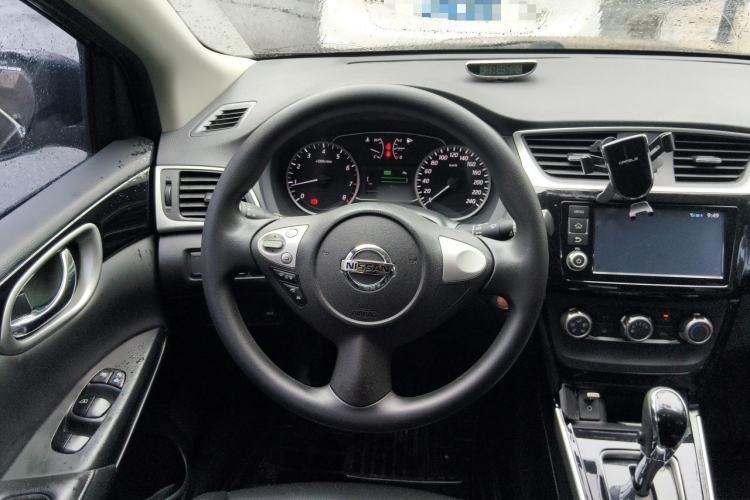 Used Nissan Sylphy 2016 1.6XV CVT Smart Enjoyment Version Steering Wheel