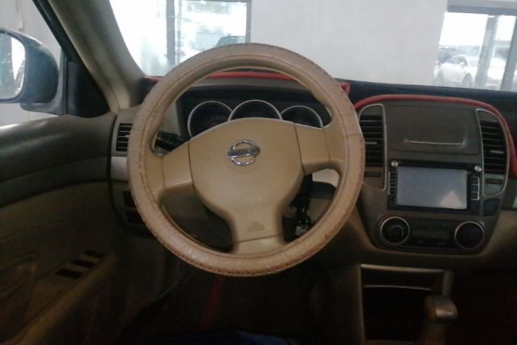 Used Nissan Sylphy 2016 Classic 1.6XE Manual Comfort Edition Steering Wheel