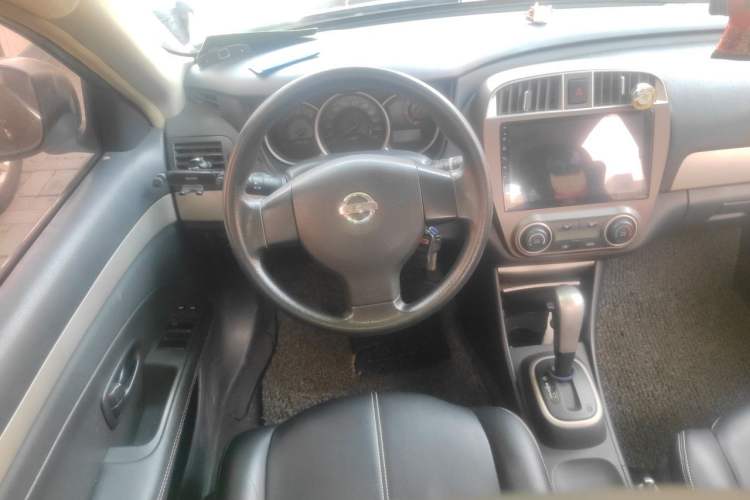Used Nissan Sylphy 2016 Classic 1.6XE Automatic Comfort Edition Steering Wheel