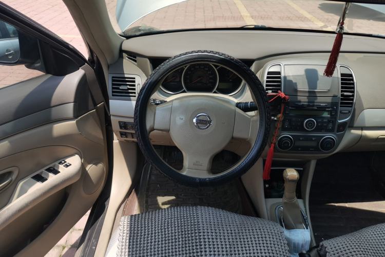 Used Nissan Sylphy 2016 Classic 1.6XE Manual Comfort Edition Steering Wheel