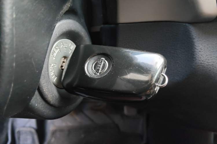 Used Nissan Sylphy 2016 Classic 1.6XE Manual Leading Edition Vehicle Key
