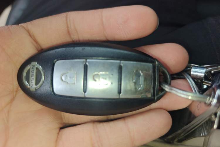 Used Nissan Sylphy 2016 1.6 XL CVT Deluxe Edition Vehicle Key