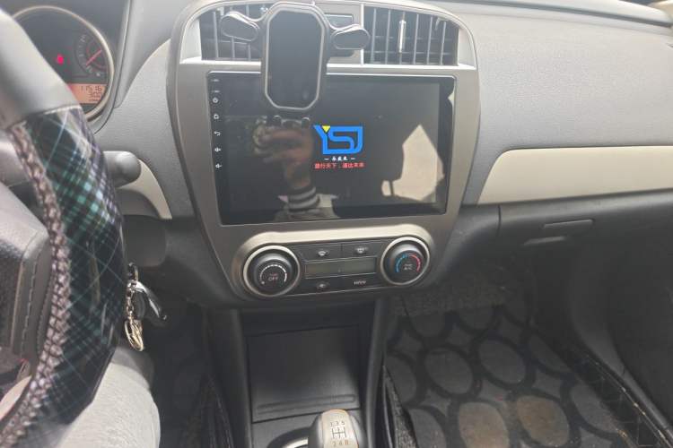 Used Nissan Sylphy 2018 Classic 1.6XE Manual Comfort Edition Audio And AC Panel