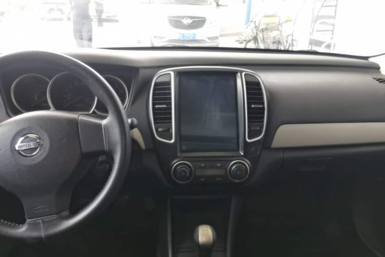 Used Nissan Sylphy 2018 Classic 1.6XE+ Manual Leading Edition Audio And AC Panel