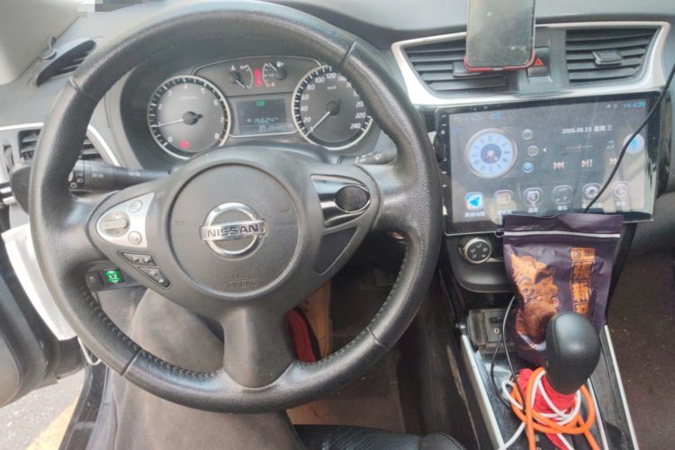 Used Nissan Sylphy 2018 1.6XV CVT Deluxe Edition Audio And AC Panel