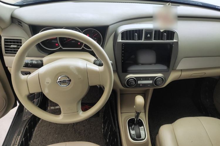 Used Nissan Sylphy 2018 Classic 1.6XE+ CVT Luxury Edition Center Console