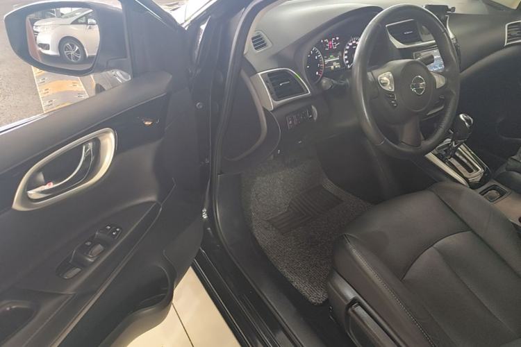 Used Nissan Sylphy 2018 1.6XV CVT Deluxe Edition Driver Seat