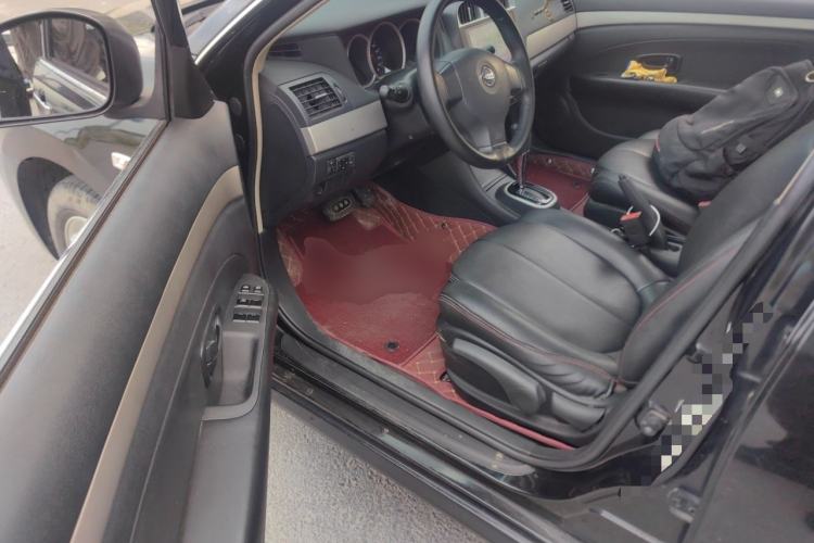 Used Nissan Sylphy 2018 Classic 1.6XE+ CVT Leading Edition Driver Seat