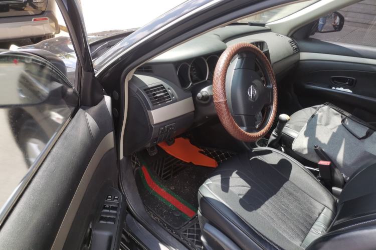 Used Nissan Sylphy 2018 Classic 1.6XE Manual Comfort Edition Driver Seat