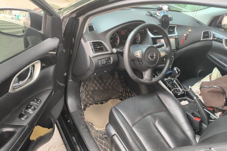 Used Nissan Sylphy 2018 1.6XV CVT Deluxe Edition Driver Seat