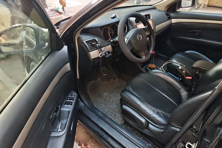 Used Nissan Sylphy 2018 Classic 1.6XE+ CVT Leading Edition Driver Seat