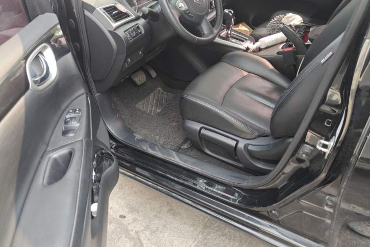 Used Nissan Sylphy 2018 1.6XV CVT Deluxe Edition Driver Seat