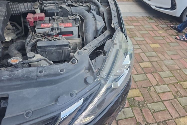 Used Nissan Sylphy 2018 1.6XV CVT Deluxe Edition Engine Bay Left