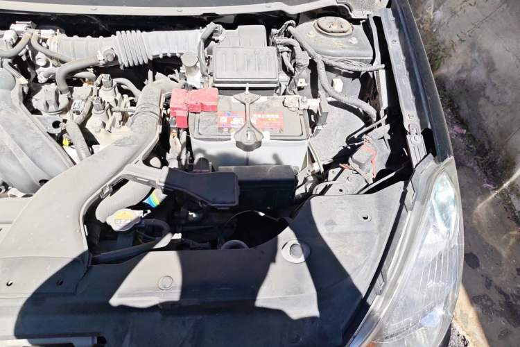Used Nissan Sylphy 2018 Classic 1.6XE+ Manual Luxury Edition Engine Bay Left