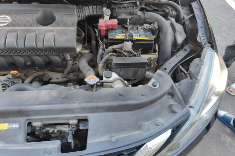Used Nissan Sylphy 2018 1.6XV CVT Deluxe Edition Engine Bay Left