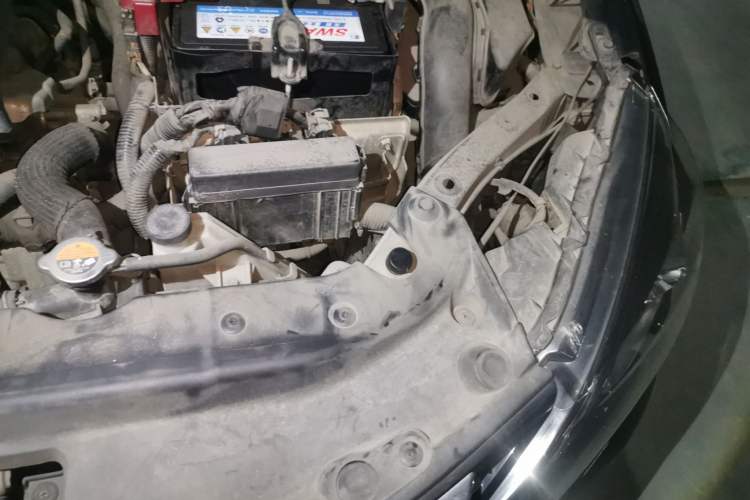 Used Nissan Sylphy 2018 1.6XV CVT Deluxe Edition Engine Bay Left