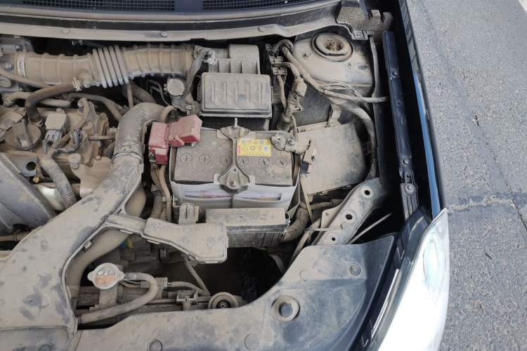 Used Nissan Sylphy 2018 Classic 1.6XE Manual Comfort Edition Engine Bay Left