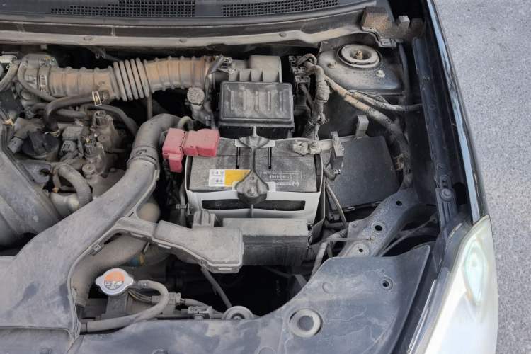 Used Nissan Sylphy 2018 Classic 1.6XE Manual Comfort Edition Engine Bay Left