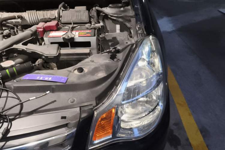 Used Nissan Sylphy 2018 Classic 1.6XE Manual Comfort Edition Engine Bay Left