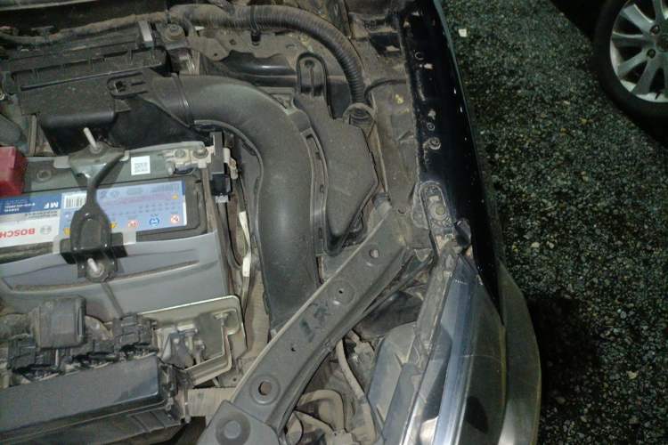 Used Nissan Sylphy 2018 1.6XV CVT Deluxe Edition Engine Bay Left
