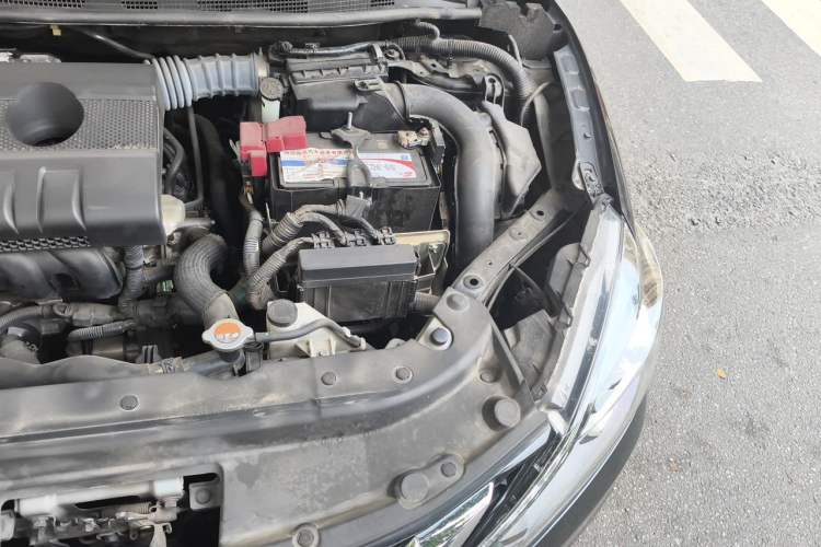 Used Nissan Sylphy 2018 1.6XV CVT Deluxe Edition Engine Bay Left