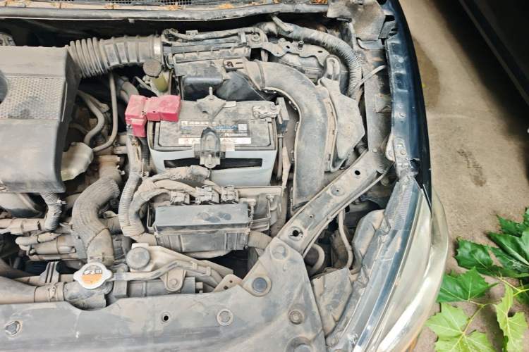Used Nissan Sylphy 2018 1.6XE CVT Comfort Edition Engine Bay Left