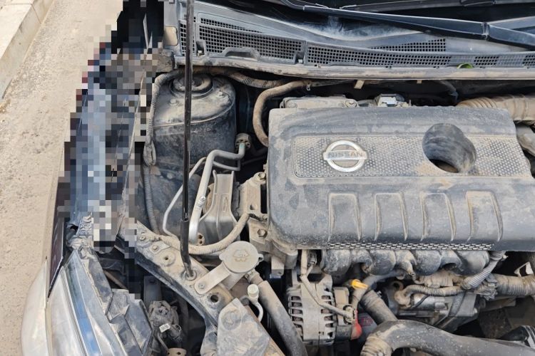 Used Nissan Sylphy 2018 1.6XL Manual Luxury Edition Engine Bay Right