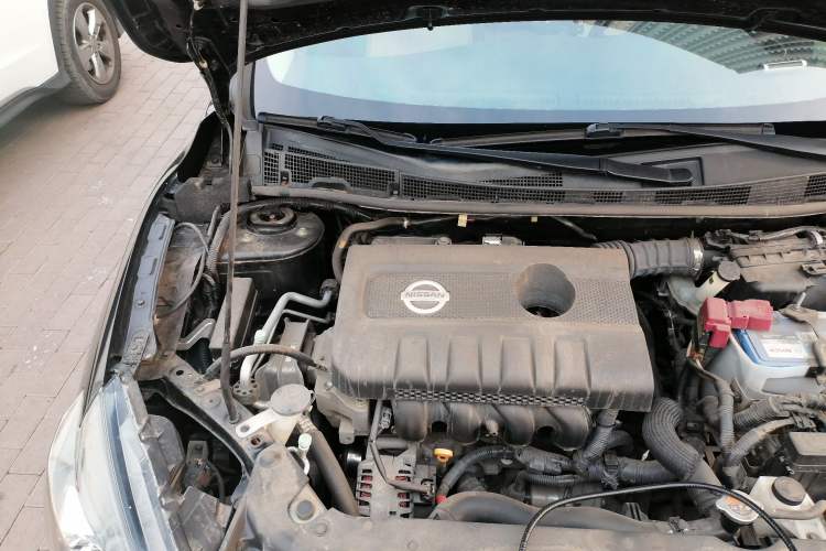 Used Nissan Sylphy 2018 1.6XV CVT Deluxe Edition Engine Bay Right