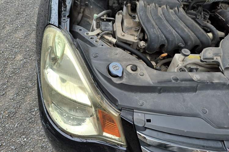 Used Nissan Sylphy 2018 Classic 1.6XE+ CVT Leading Edition Engine Bay Right
