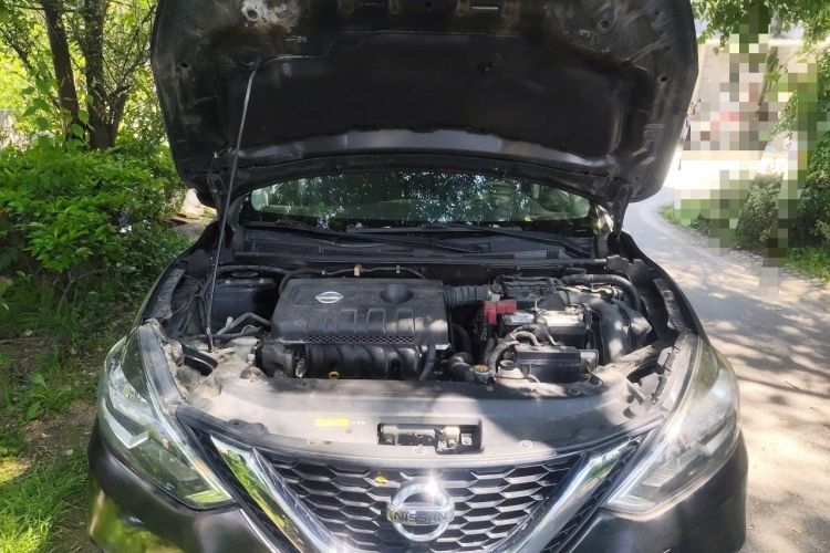 Used Nissan Sylphy 2018 1.6XV CVT Deluxe Edition Engine Bay