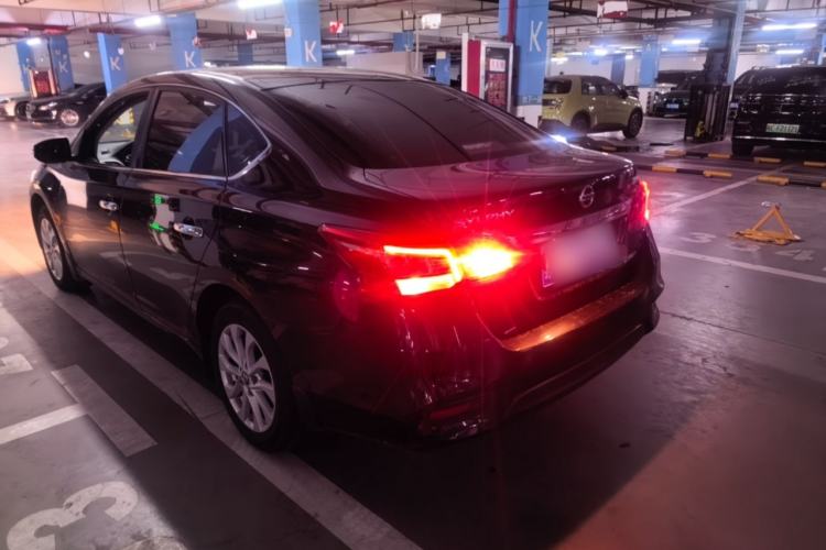 Used Nissan Sylphy 2018 1.6XV CVT Deluxe Edition Exterior 2