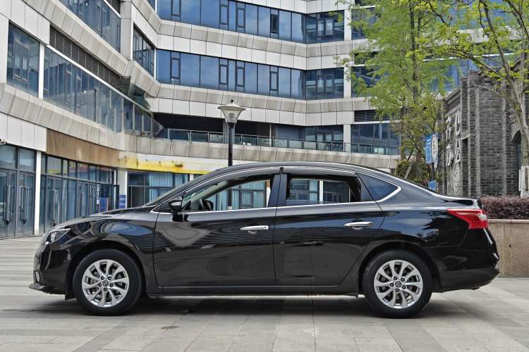 Used Nissan Sylphy 2018 1.6XV CVT Deluxe Edition Exterior 3