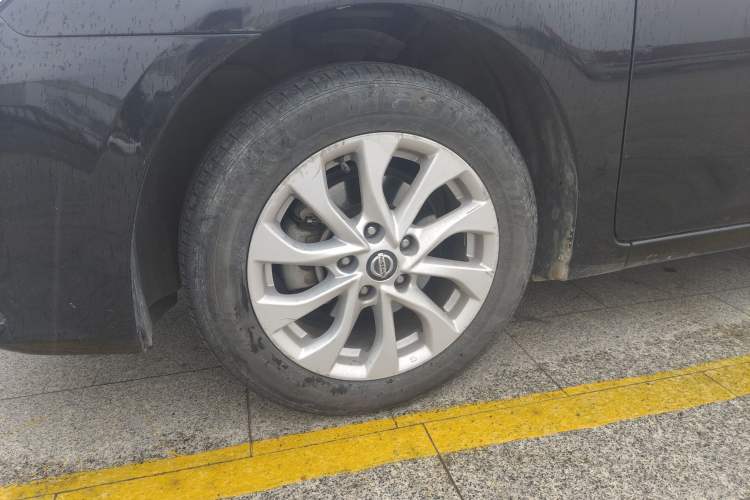 Used Nissan Sylphy 2018 1.6XV CVT Deluxe Edition Exterior 4