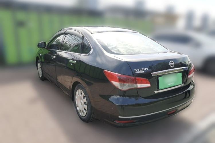 Used Nissan Sylphy 2018 Classic 1.6XE Manual Comfort Edition Exterior 4