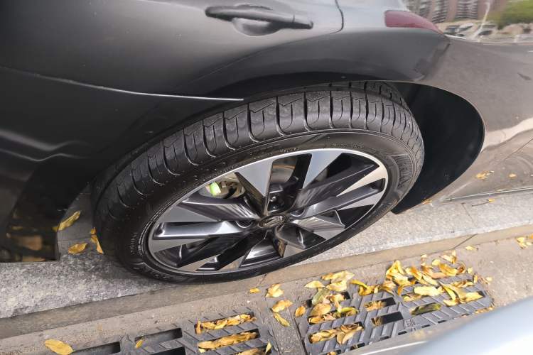Used Nissan Sylphy 2018 1.8XV CVT Prestige Edition Exterior 4