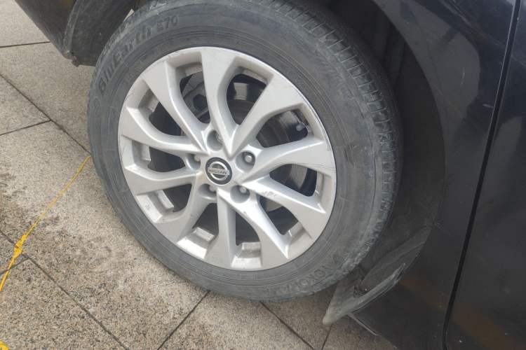 Used Nissan Sylphy 2018 1.6XV CVT Deluxe Edition Exterior 5