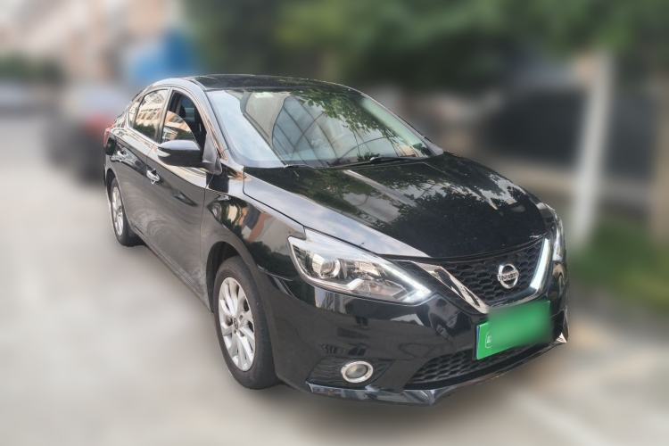 Used Nissan Sylphy 2018 1.6XV CVT Deluxe Edition Front Right 45 Deg