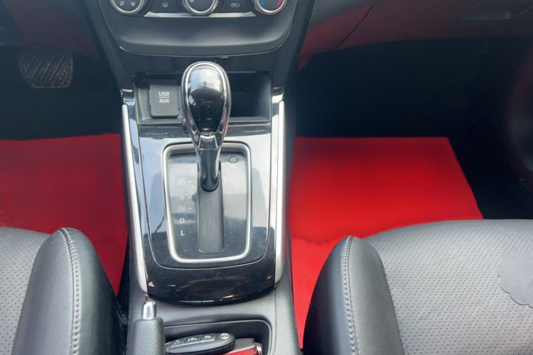 Used Nissan Sylphy 2018 1.6XV CVT Deluxe Edition Gear Lever