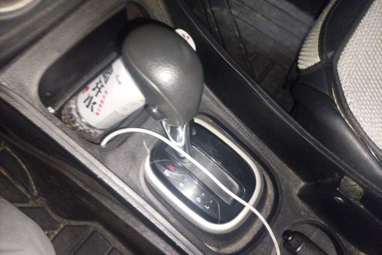 Used Nissan Sylphy 2018 Classic 1.6XE+ CVT Leading Edition Gear Lever
