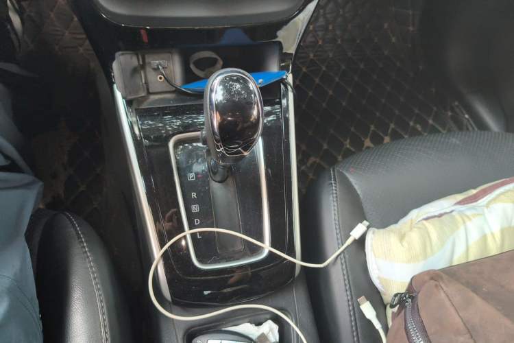 Used Nissan Sylphy 2018 1.6XV CVT Deluxe Edition Gear Lever
