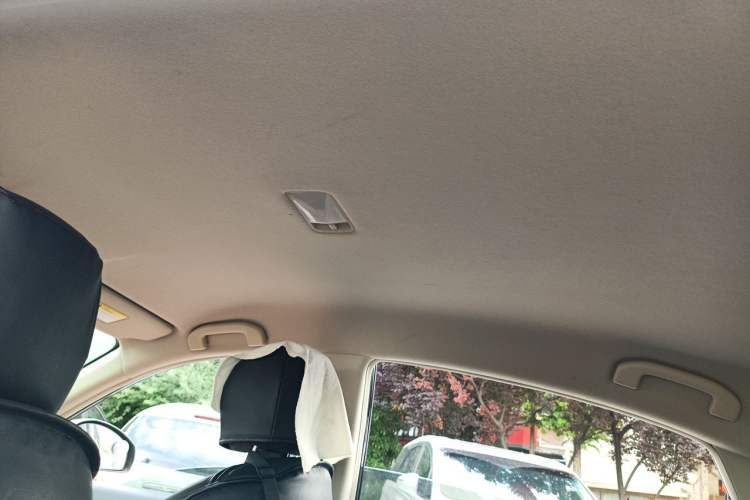 Used Nissan Sylphy 2018 Classic 1.6XE Manual Comfort Edition Headliner