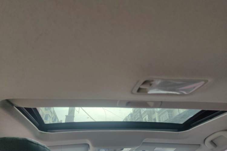 Used Nissan Sylphy 2018 Classic 1.6XE+ CVT Leading Edition Headliner