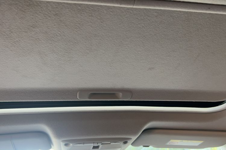 Used Nissan Sylphy 2018 1.6XV CVT Deluxe Edition Headliner