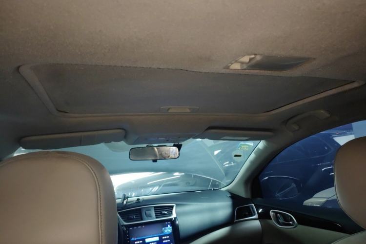 Used Nissan Sylphy 2018 1.8XV CVT Prestige Edition Headliner
