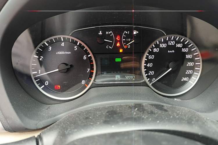 Used Nissan Sylphy 2018 1.6XV CVT Deluxe Edition Instrument Cluster