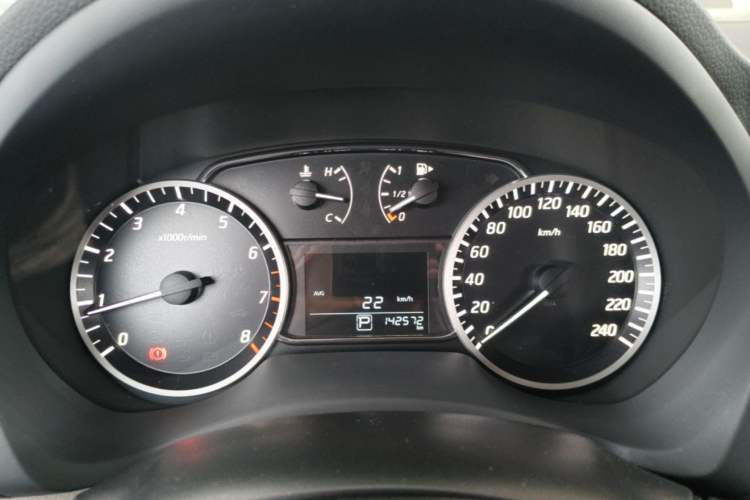 Used Nissan Sylphy 2018 1.6XV CVT Deluxe Edition Instrument Cluster