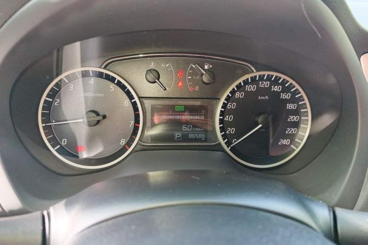 Used Nissan Sylphy 2018 1.6XV CVT Deluxe Edition Instrument Cluster