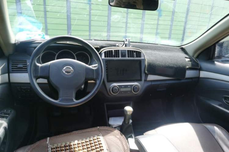 Used Nissan Sylphy 2018 Classic 1.6XE Manual Comfort Edition Interior 1